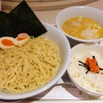 Hirugao EX - 塩つけ麺大盛、明太子ご飯