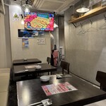 Gochu - 2人掛けテーブルが5つ｡コンパクトな店内｡