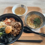 Gyukaku Yakiniku Shokudo Ionmoru Tokushima Ten - 焼肉ビビンバ丼(¥869)＋ﾐﾆ梅しそ冷麺ｾｯﾄ(¥385)