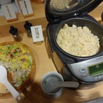 Shabu Yo Kurashiki Hachioji Ten - お寿司と竹の子ご飯　お寿司はもしかしてはやいもん勝ち？