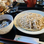 そば処 萩の越路 - 料理写真:肉そば(那珂川町産茶色豚使用)1200円