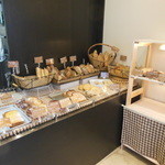 Shirohato Bakery - 