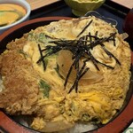 寿司と焼肉 銭函大山 - カツ丼アップ