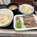 松屋 - 