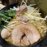 濃厚豚骨ラーメン 濱虎家 - 