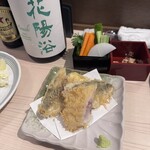 Sake to Meshi Aoi - 