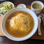 沙羅 - 天津飯のセットにはご飯はつかないですよ。