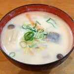 居酒屋 むぎ - かす汁 350円