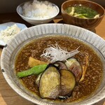 Mihara Tofu Ten Bekkan - 絹揚げ豆腐のそぼろ餡掛け