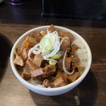 麺や まる喜 - チャーシュー丼