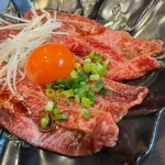 Sumibi Yakiniku Nikushiki Susukino Ten - ツラミ刺し