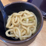 すき家 - まずはうどんだけを喰らって…