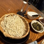 Shabu Shabu Hakobune - 〆の博多麺