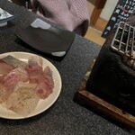 Yuma - お通し　鯛の炭火焼き