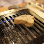 Yakiniku Horumon Seigo Hon Ten - 奇跡の出会い作ります!! まずはフォアグラ火入れします☆