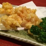 山海酒房 あかね屋 - 群馬産のトウモロコシのかき揚げ５８０円。甘みの強さが格段に違います！！