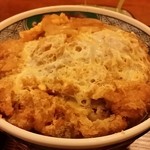 東郷庵 - 【H26.8.24】カツ丼定食(豚ロース肉)８８０円。
            