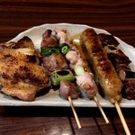 Yakitori Yuusuke - 手羽先、かしら、ねぎま、つくね、レバー