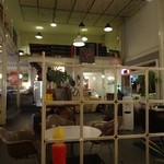 SIDE PROJECT CAFE - 店内1