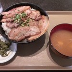 Food Colosseum Nasu - さくら豚丼W