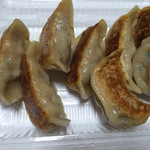 Nikujiru Gyoza no Dandadan Meidaimae Ten - テイクアウト焼餃子490円