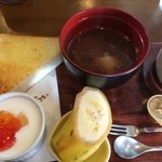 くらぶてい - 本日のモーニングは♪
            
            善哉(^^？？
            
            流石岐阜は違います♪
            
            美味しい〜(^o^)