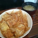 Miyoshi Shokudo - かつ丼700円