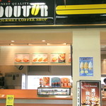 Doutor Coffee Shop Azusagawa Esea Ten - 梓川サービスエリア内にあります。エリア内にはテーブルの他、カウンター席もあり。