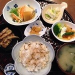 Komorebi - 身体に良い食べ物を少しずつ組み合わせ♪