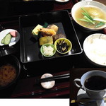 Azegura - 校倉 日替わり弁当 コーヒー付で1000円 2014.11.18撮影