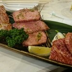 黒毛和牛焼肉 さくら亭 - 3種盛り合わせ