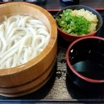 伊予製麺 - 釜揚げうどん 並(280円)