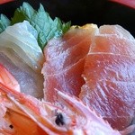 Sushi Dokoro Ooishi Ya - 海鮮ちらし