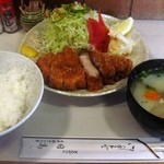 とんかつの 日高 - 特ロース定食