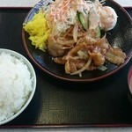 福石パーキングエリア 下り線 ショッピングコーナー - 豚肉しょうが焼き定食