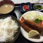 Shokuji no Mise Sennari - エビフライ定食（大盛）