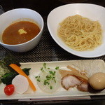 カレーつけ麺「あつもり」200g太麺・激辛