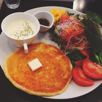 Riisa cafe - 