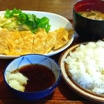 キッチン青い橋 - 豚肉の黄金焼き