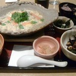 大戸屋 - 五穀ご飯のたまご雑炊