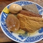 食事処光 - ちょっと寒かったので　おでん盛り合わせ