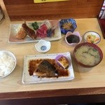 Sakana no Teccha - ランチ魚定食