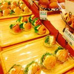 Ishigama Pan Kobo Mericheru Kagoshima Chuo Ten - パン店内