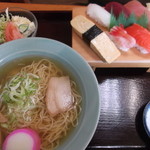 Tanba Ya - にぎり寿司と　ラーメン