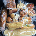 Outlet Bakery Pan no Sato Iwata Kojo Chokubai Sho - 合計943円