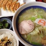 8 Ban Ramen Ota Ten - 野菜らーめん（塩）＋Aセット