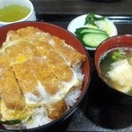 お食事処まこと - 料理写真:『玉子かつ丼』700円