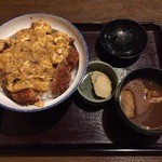 Daifuku Shokudo Nishibata Ten - こちらは同行者が食べたカツ丼８３０円なり