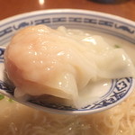 香港麺 新記 - プリプリ