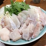 ふぐ政 - 料理写真:2014年12月　松コースのてっちり。ピクピク動いてました！